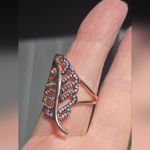 White sapphire Sterling & Gold leaf ring sz8 - Picture 6 of 8